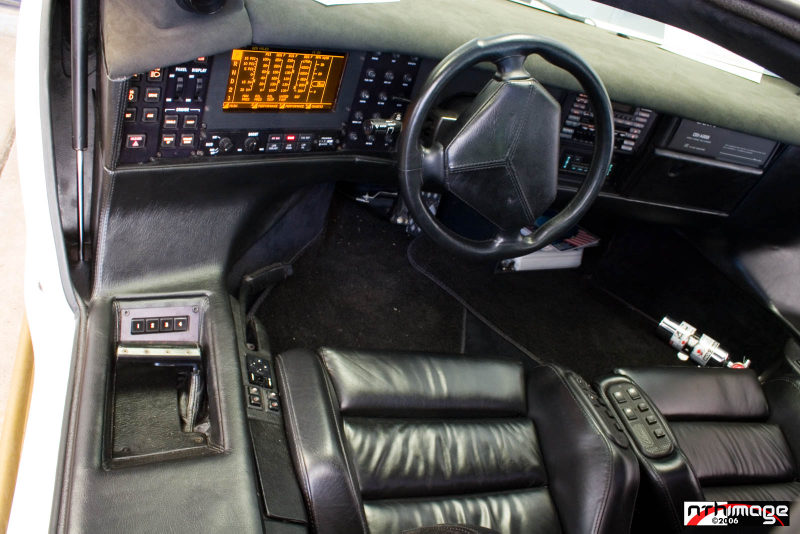 Illustration for article titled Utterly Bitchen Car Dashboards Inspired By Spaceships